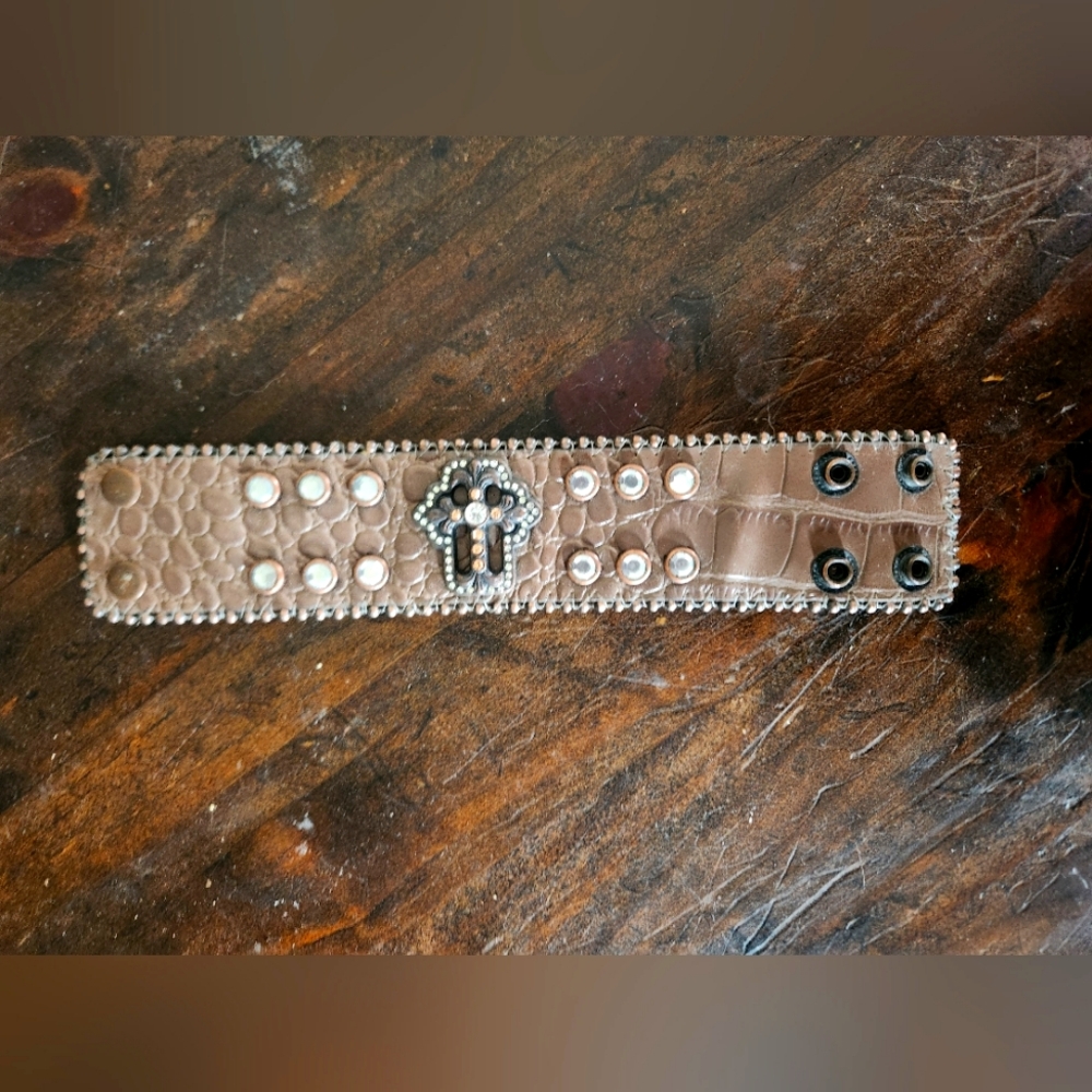 Genuine leather wrap bracelet